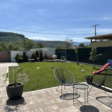 Holiday Home Emma Бихач Экстерьер фото