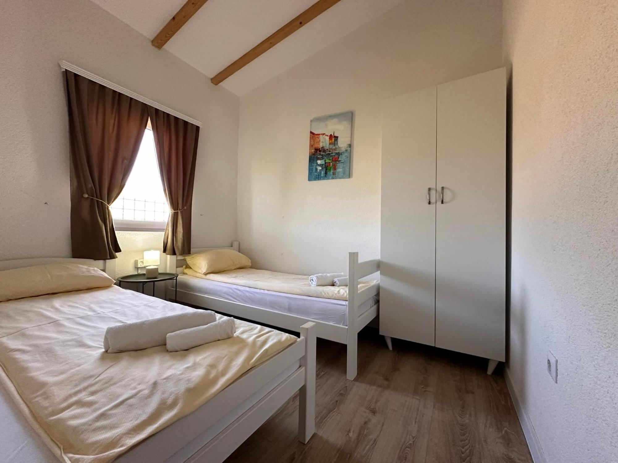 Holiday Home Emma Бихач Экстерьер фото