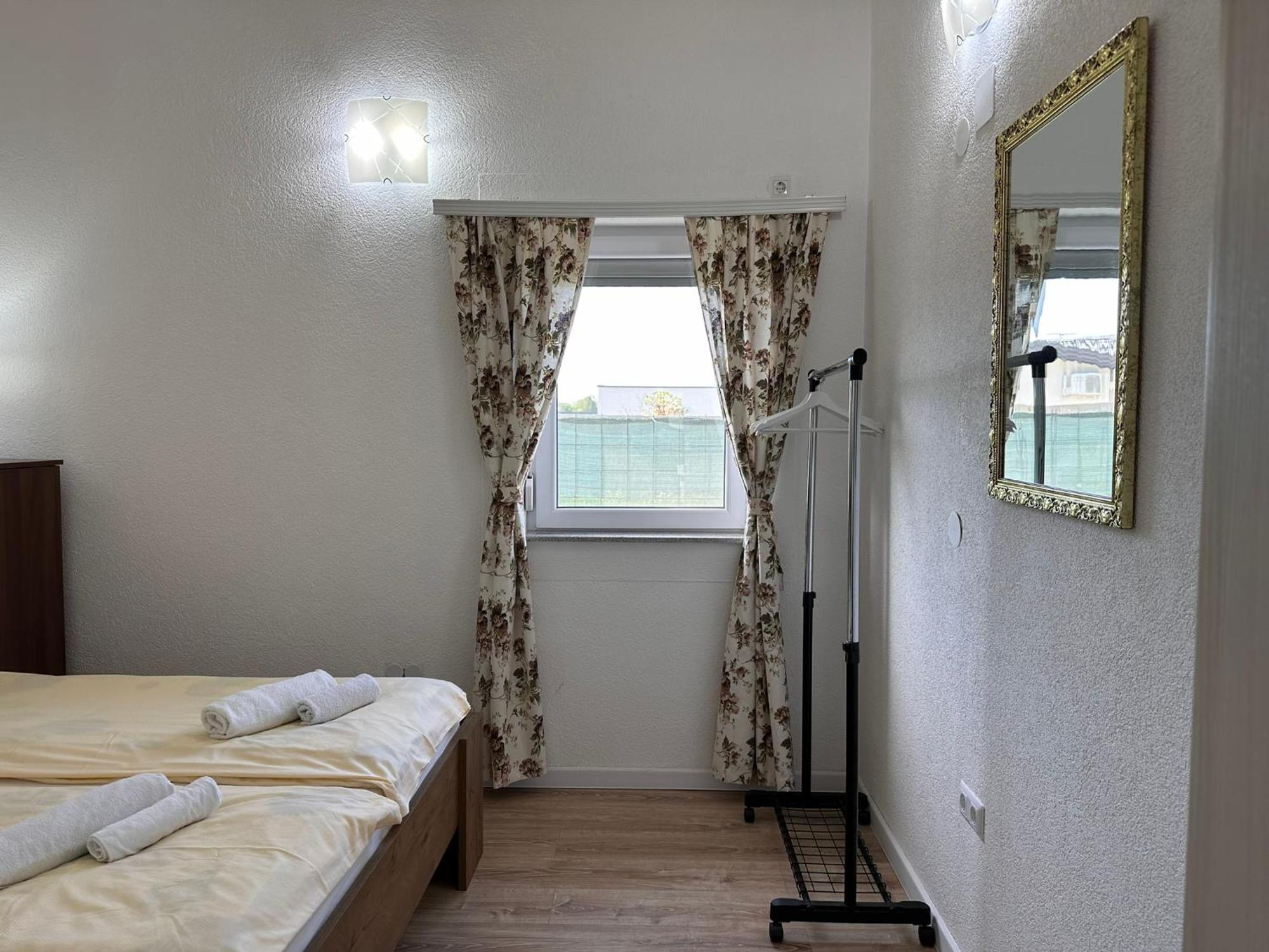Holiday Home Emma Бихач Экстерьер фото
