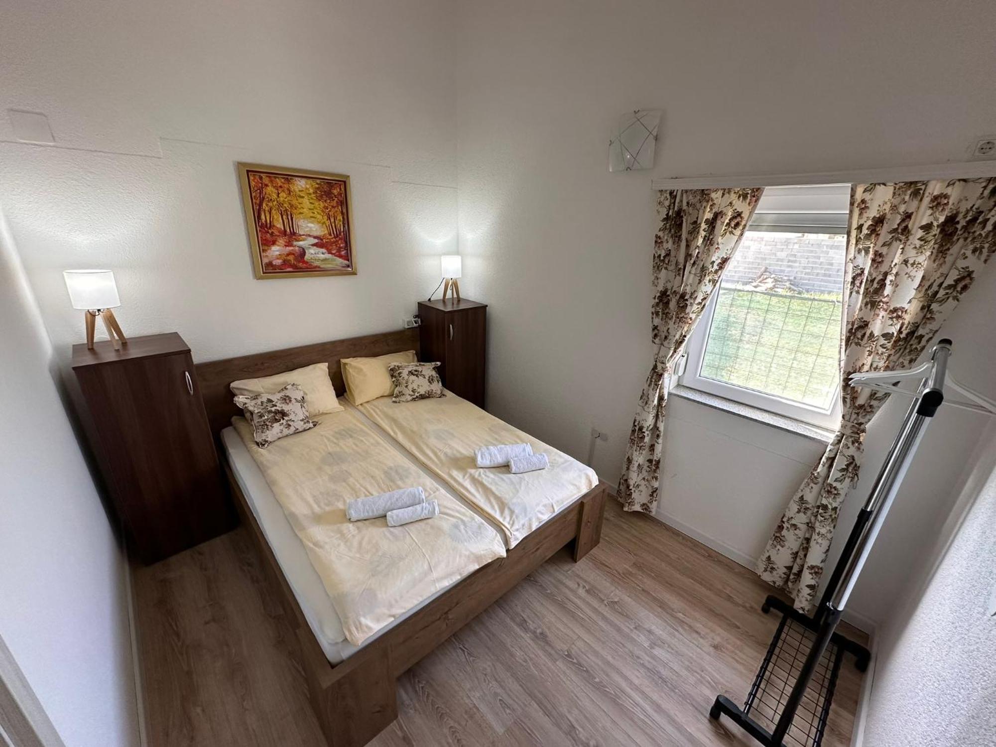 Holiday Home Emma Бихач Экстерьер фото